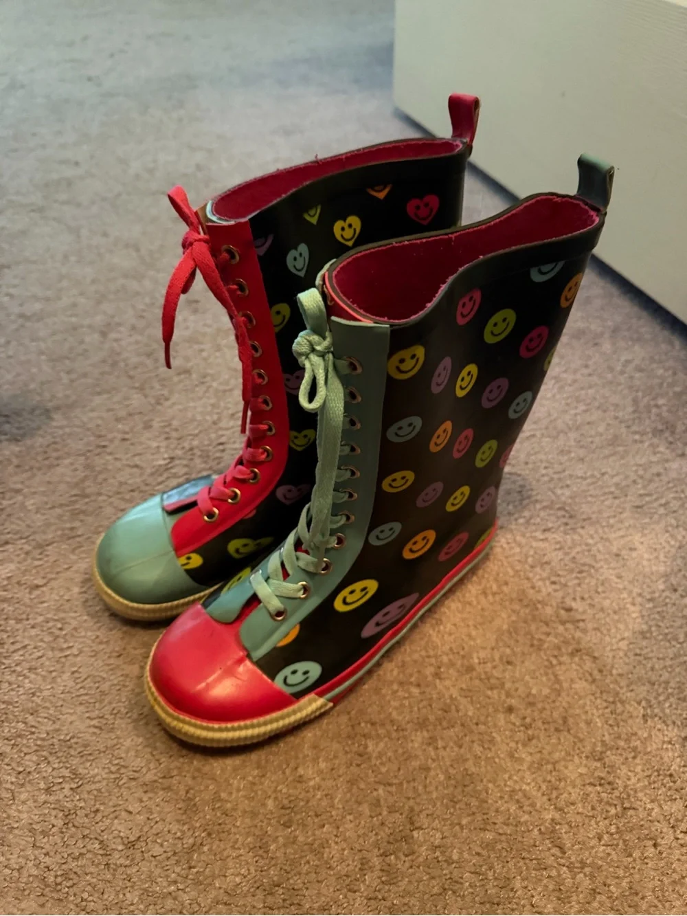 Colorful Smiley Face Rain Boots - Pink & Teal Accents
